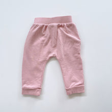 Load image into Gallery viewer, Dimples Organic Pants Pink (3-6m)
