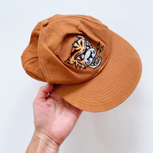 Load image into Gallery viewer, Band or Boys Cap Rust/ Tiger (3-10y)
