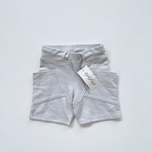 Load image into Gallery viewer, Gugguu Organic Cotton College Shorts BNWT (2y)
