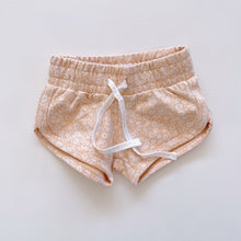 Load image into Gallery viewer, Jamie Kay Floral Short Peach (2y)
