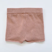 Load image into Gallery viewer, Miann &amp; Co Kids Rib Shorts Peach (4y)
