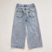 Load image into Gallery viewer, Mac &amp; Ellie Denim Wide Leg Jeans Blue (5y)
