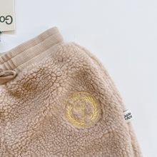 Load image into Gallery viewer, Goldie + Ace Clubhouse Teddy Joggers Sand NEW (6y)
