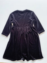 Load image into Gallery viewer, Vintage Ladybird Made in Aus Black Velvet L/S Dress (9y)
