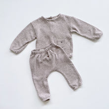 Load image into Gallery viewer, Búho Textured Jumper + Pants Set (18m)
