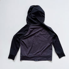 Load image into Gallery viewer, Uniqlo QuickDry Hoodie Charcoal (4-5y)

