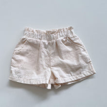 Load image into Gallery viewer, Teeny Weeny Broderie Shorts Light Pink (6-12m)
