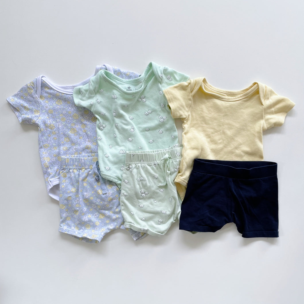 Great Condition Kindy Bundle 6x (12-18m)