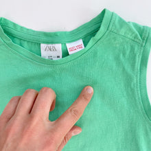 Load image into Gallery viewer, Zara Singlet Green (1y)
