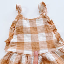 Load image into Gallery viewer, Búho. Muslin Cotton Gingham Overalls (4y)

