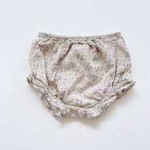Load image into Gallery viewer, Rylee + Cru Linen Blend Floral Bloomers (3-6m)
