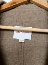 Load image into Gallery viewer, Elka Collective Wool Coat Walnut (8)
