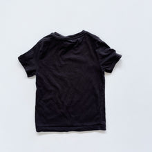 Load image into Gallery viewer, Calvin Klein Black Tee (6y)
