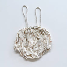 Load image into Gallery viewer, Noni Bloomers/Romper Beige Floral (2y)
