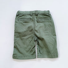 Load image into Gallery viewer, Milky Shorts Green (6y)
