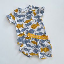 Load image into Gallery viewer, Bonds PJs Set Yellow/Blue Fish (3y)

