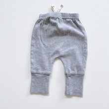 Load image into Gallery viewer, Nature Baby Organic Drawstring Pants Grey (newborn)
