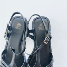 Load image into Gallery viewer, Mini Melissa Sandals Black (US1/EU32/ UK 13.5)
