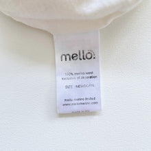 Load image into Gallery viewer, Mello Merino Hat (newborn)
