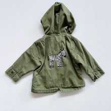 Load image into Gallery viewer, Zara Light Weight Jacket Green (9-12m)
