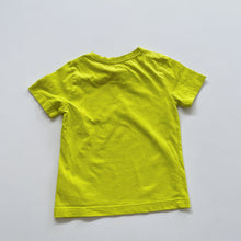 Load image into Gallery viewer, DKNY T-Shirt Yellow /Logo (3y)

