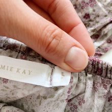 Load image into Gallery viewer, Jamie Kay Organic Bloomers + Top + Headband Pansy Floral Fawn (1y)
