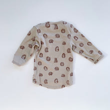 Load image into Gallery viewer, Nature Baby Merino Top L/S Hedgehog (3-6m)
