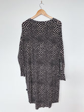 Load image into Gallery viewer, Addison Black/Beige Spotty Breastfeeding/Maternity Dress (Large)
