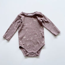 Load image into Gallery viewer, Jamie Kay Organic Bodysuit Petite Fleur Antler (1y)
