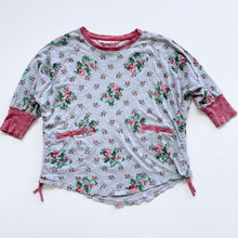 Load image into Gallery viewer, Paper Wings Organic Floral Top (6-7y)
