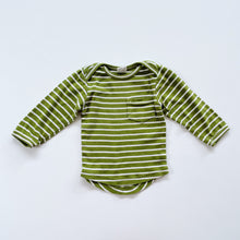 Load image into Gallery viewer, Nature Baby Organic L/S Top Green Stripes (6-12m)
