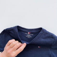 Load image into Gallery viewer, Tommy Hilfiger T-Shirt Navy (2-3y)

