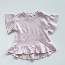 Load image into Gallery viewer, Jamie Kay Ruffle Top Soft Misty Rose NWOT (6-12m)
