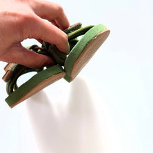 Load image into Gallery viewer, Crywolf Sandals Green Velcro (EU24)
