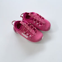 Load image into Gallery viewer, Puma Pink Sneakers (EU20/ UK4/ US5c/ 13cm)
