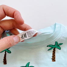 Load image into Gallery viewer, H&amp;M Palm Trees Tee Light Blue (5y)
