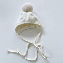 Load image into Gallery viewer, m+w Handmade in NZ Bonnet Beige (6-12m)
