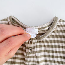 Load image into Gallery viewer, Jamie Kay Organic Rib Bodysuit Green Stripes (2y)
