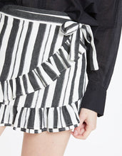 Load image into Gallery viewer, Superette B/W Stripe Wrap Skirt (14)
