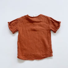 Load image into Gallery viewer, BABU Organic Muslin Tee Rust (3-4y)
