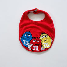 Load image into Gallery viewer, M&amp;M Bib Reversible (6-12m)
