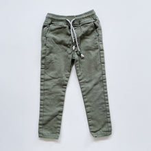 Load image into Gallery viewer, Mac &amp; Ellie Green Pants (3y)
