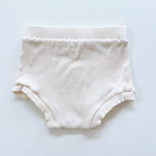 Load image into Gallery viewer, August Bear Rib Shorts/ Bloomers Cream (3y)

