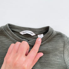 Load image into Gallery viewer, Country Road L/S Top Green Waffle (3y)
