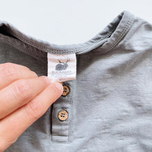 Load image into Gallery viewer, Buck &amp; Baa Organic L/S Top Green (6y)
