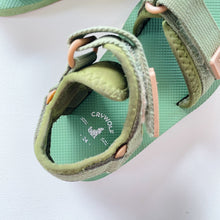 Load image into Gallery viewer, Crywolf Sandals Green Velcro (EU24)
