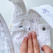 Load image into Gallery viewer, Cotton On Shortalls White/Bows (8y)

