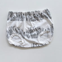 Load image into Gallery viewer, Wilson &amp; Frenchy Bloomers (6-12m)
