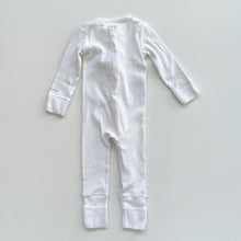 Load image into Gallery viewer, Country Road Organic All-In-One White Rib *small mark (6-12m)
