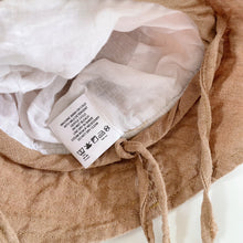 Load image into Gallery viewer, Mumma etc. Bondi Linen Bucket Hat (0-3m)
